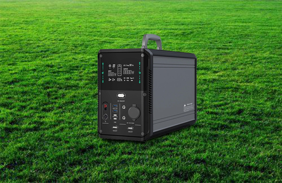 1500 Watt Solargenerator mit USB-A- und USB-C-Ausgang 8-10 Stunden volle Ladezeit