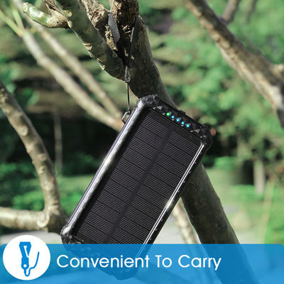 Wasserdichtes tragbares Sonnenenergie Bank-Ladegerät 26800mAh der Energie-IPX5 mit 3 eingebauten Kabeln