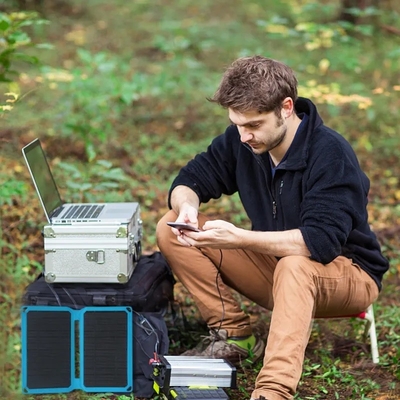Tragbares faltendes Macht-Ladegerät des Sonnenkollektor-10W für das kampierende Reise-Wandern