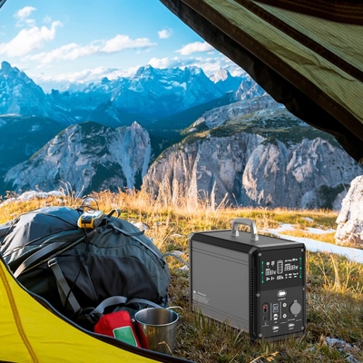 Wieder aufladbare Solargenerator-Stromversorgung Li Ion Power Stations 3000w tragbar für das Kampieren